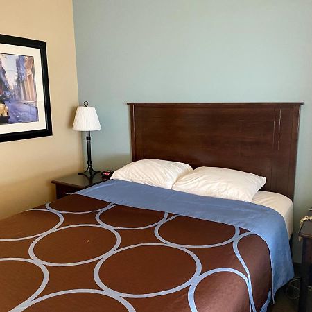 Super 8 By Wyndham Edmonton South Ξενοδοχείο Εξωτερικό φωτογραφία
