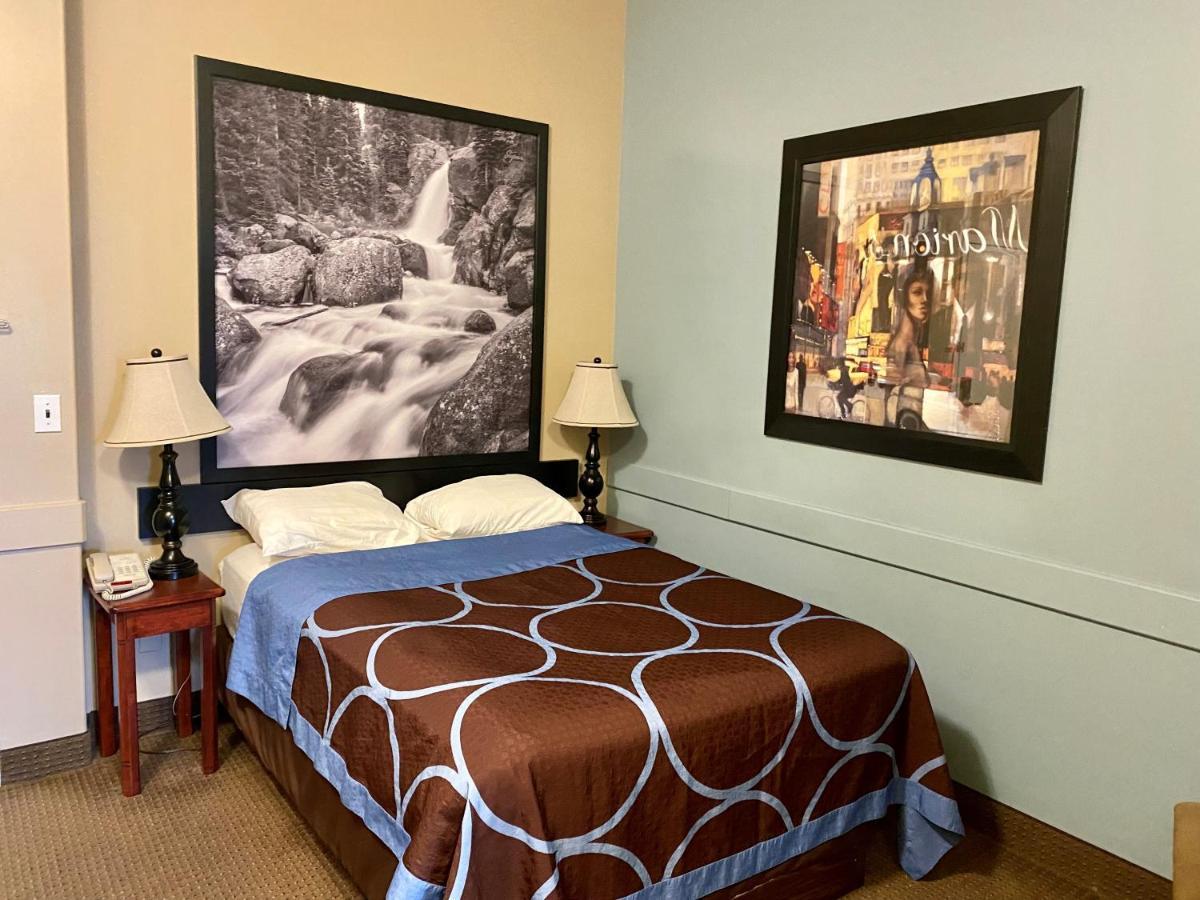 Super 8 By Wyndham Edmonton South Ξενοδοχείο Εξωτερικό φωτογραφία