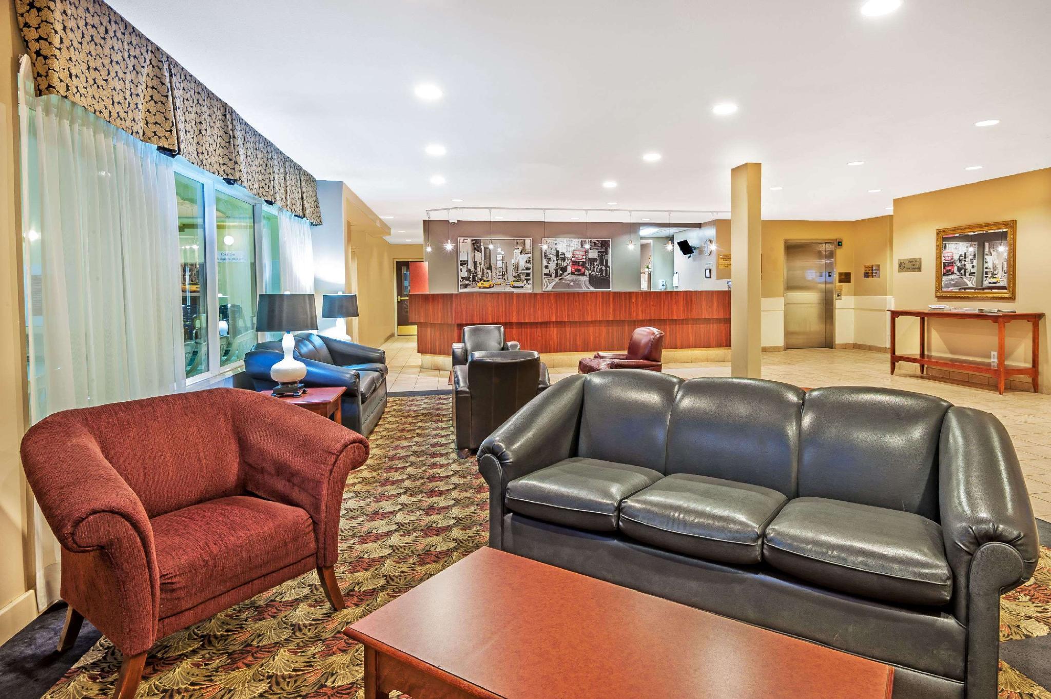 Super 8 By Wyndham Edmonton South Ξενοδοχείο Εξωτερικό φωτογραφία
